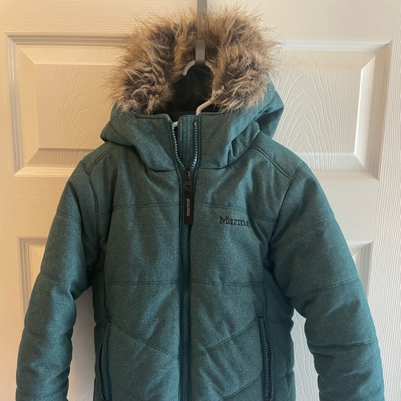 Kids Marmot winter jacket - Picture 2 of 5